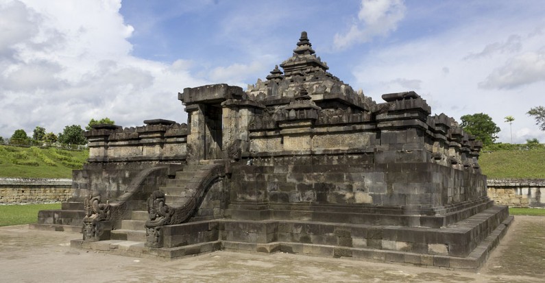 sambisari temple