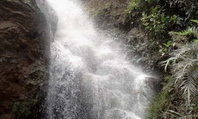 sri gethuk waterfall