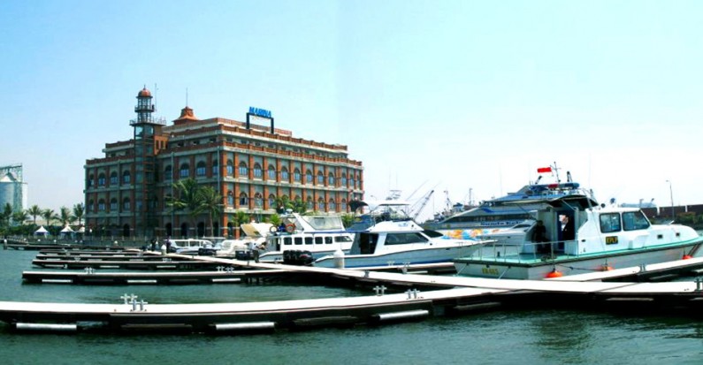 batavia marina